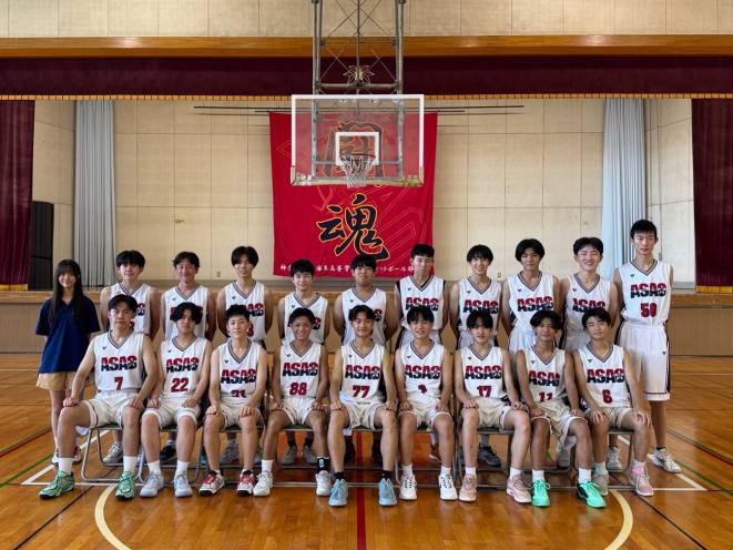 男子バスケットボール集合写真