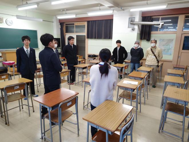 第9回資料整理打ち合わせ風景