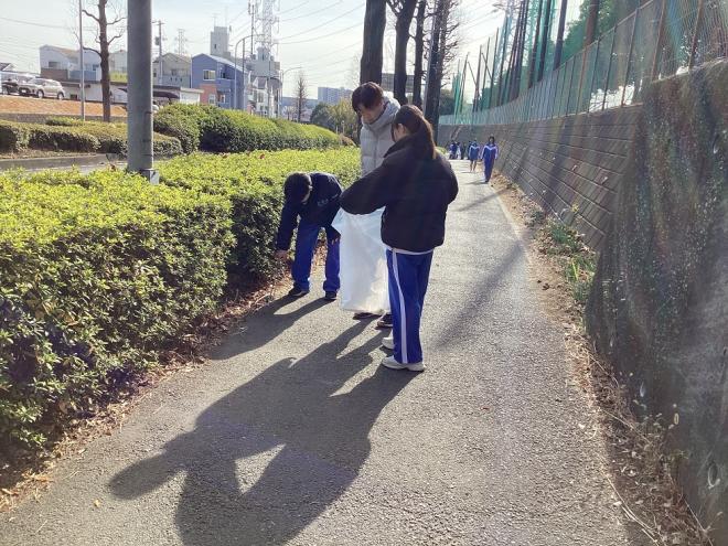 荏田坂清掃2