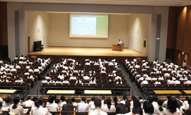 社会人としての自覚と責任、信頼関係の構築