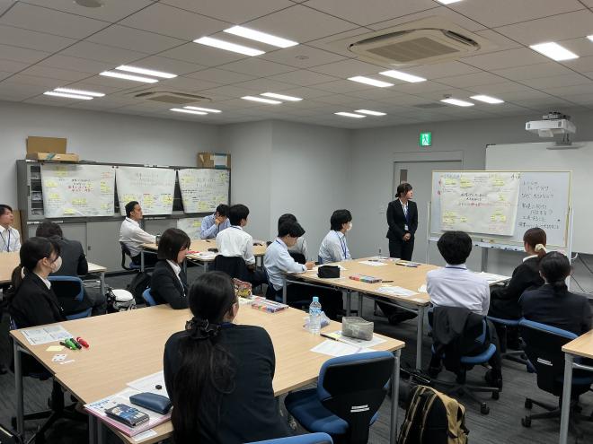 グループ協議発表の様子1