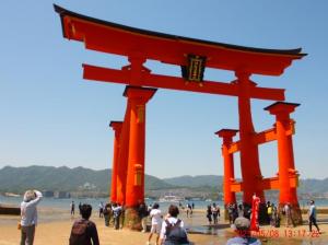 厳島神社
