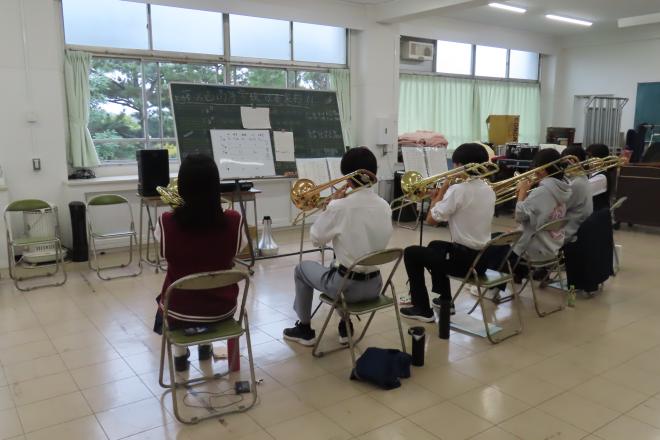 吹奏楽部