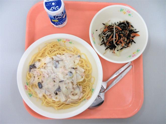 給食の写真