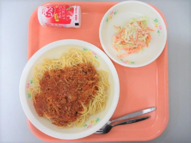 給食の写真