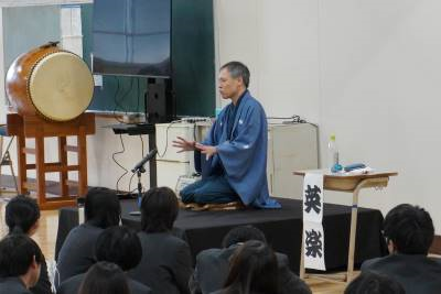 英楽さん講演中