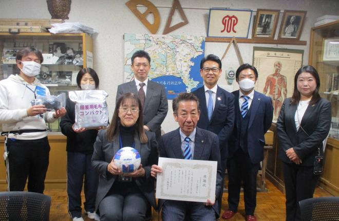 平塚湘南ロータリークラブ様贈呈式の写真