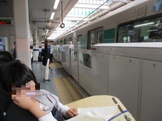 電車待ち