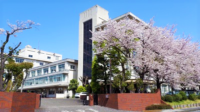 2026_上鶴間校舎外観