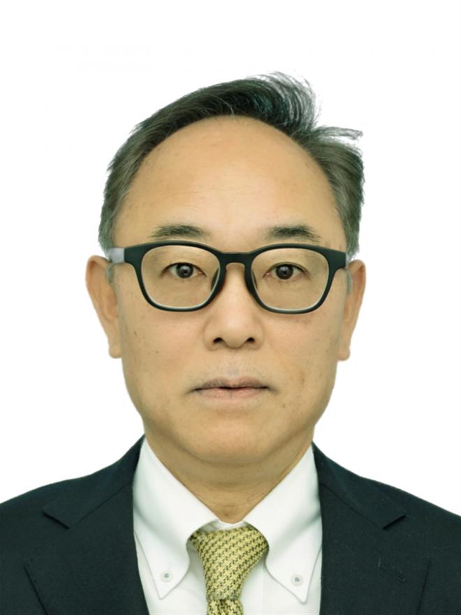 鈴木 謙治校長