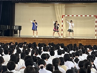 令和8年体育祭結団式チアリーディング