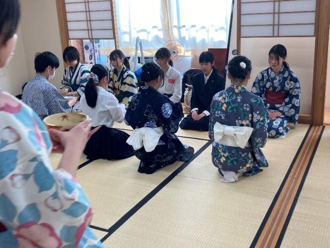 tyakadou6