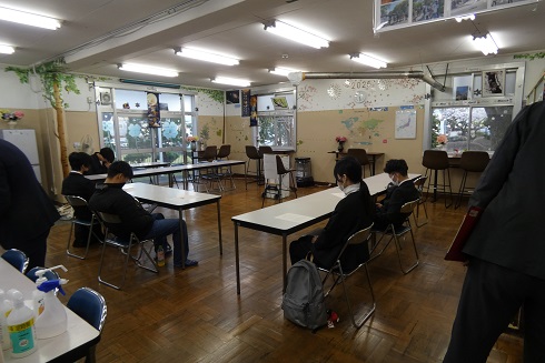 生徒控え室食堂