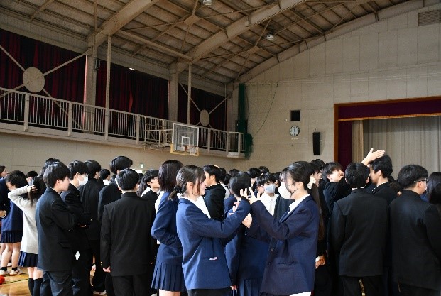 コミュニケーシヨン2年体育館