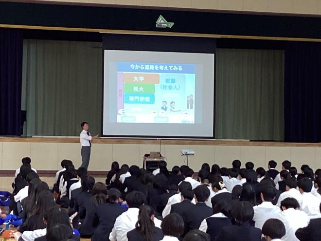 6期進路講演会1
