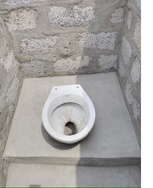 ザンビアにっき11（汲み取り式トイレ）