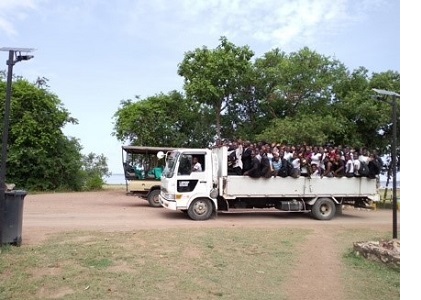 ザンビアにっき8（トラック）