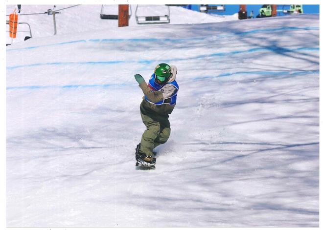 3年生加藤蓮さんがスノーボードでプロ資格を取りました8