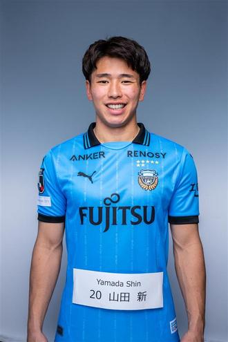 活躍する卒業生（山田新選手）