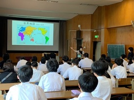 みどり支援学校新栄分教室との協働企画「多文化Week」s2