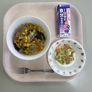 給食