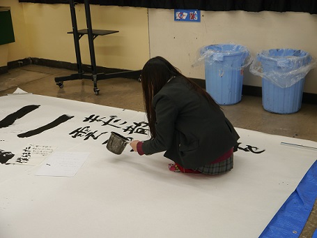 パフォーマンスの様子2