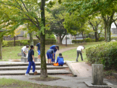 地域清掃の様子2