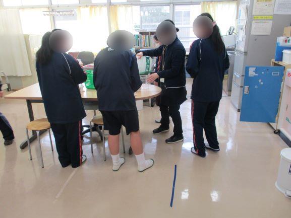 2月18日(水曜日)の生徒のようす03