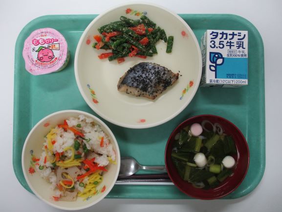 3月3日(火曜日)の給食