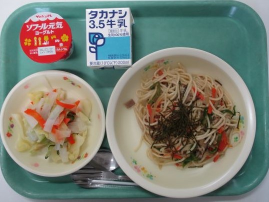 3月11日(水曜日)の給食