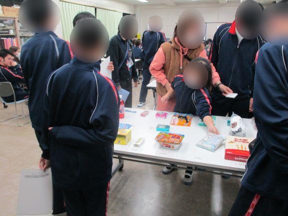 3月16日(月曜日)の生徒のようす07