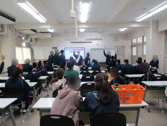 3月17日(火曜日)の生徒のようす04