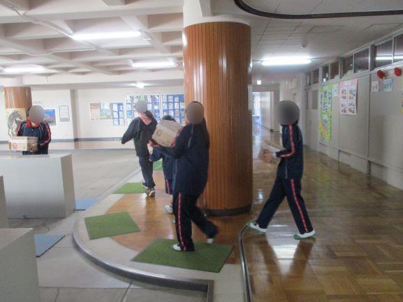 3月17日(火曜日)の生徒のようす08