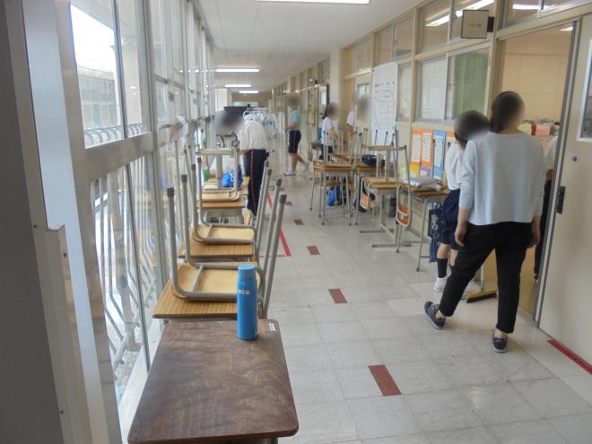 クラス清掃3年生01