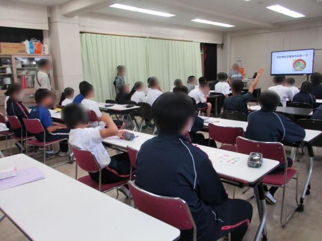 1年生家庭生活のようす05