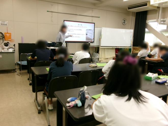 10月7日(火曜日)の生徒のようす04