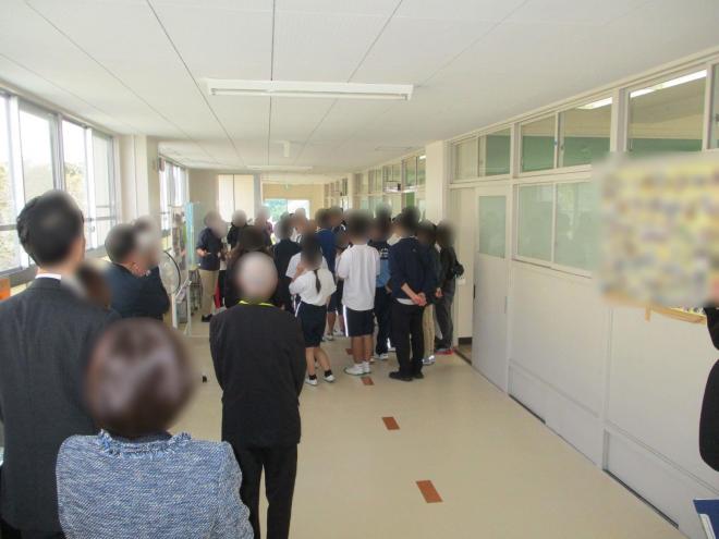 10月28日(火曜日)の生徒のようす01