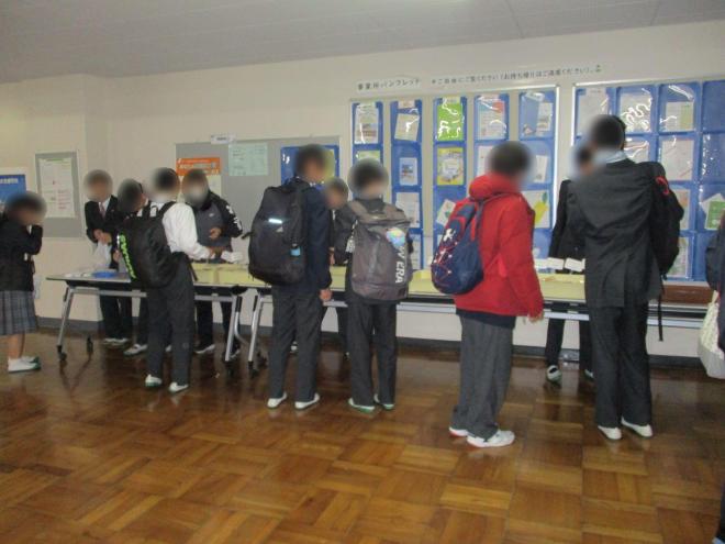 10月31日(金曜日)の生徒のようす05