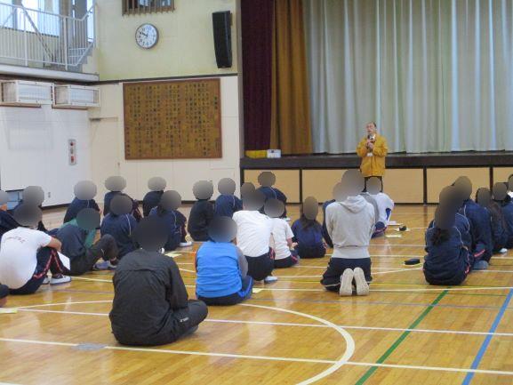 11月28日(金曜日)の生徒のようす02