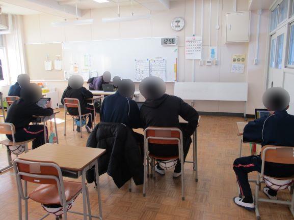 12月15日(月曜日)の生徒のようす08