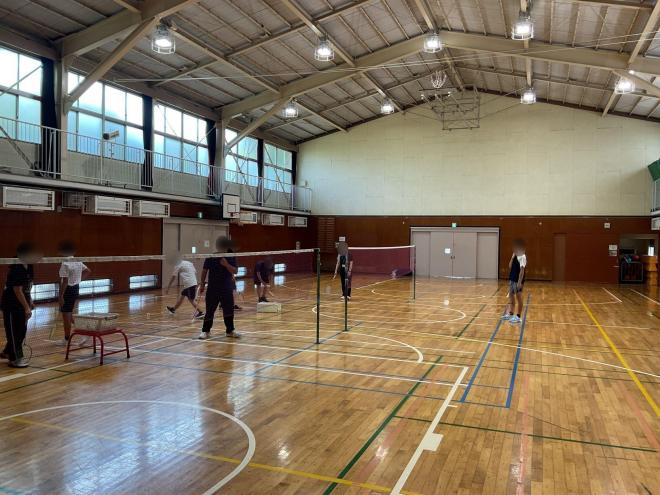 バドミントン部01