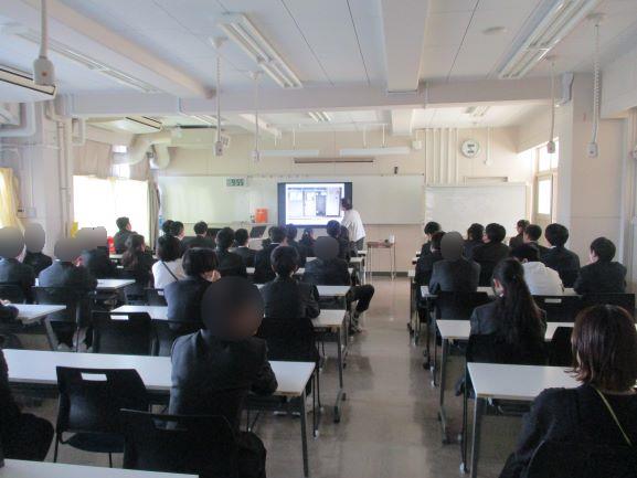 4月9日(木曜日)の生徒のようす03