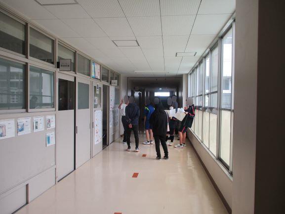 4月14日(火曜日)の生徒のようす05