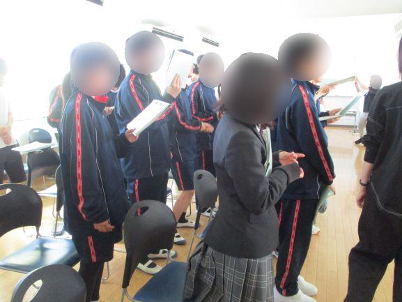 4月21日(火曜日)の生徒のようす10