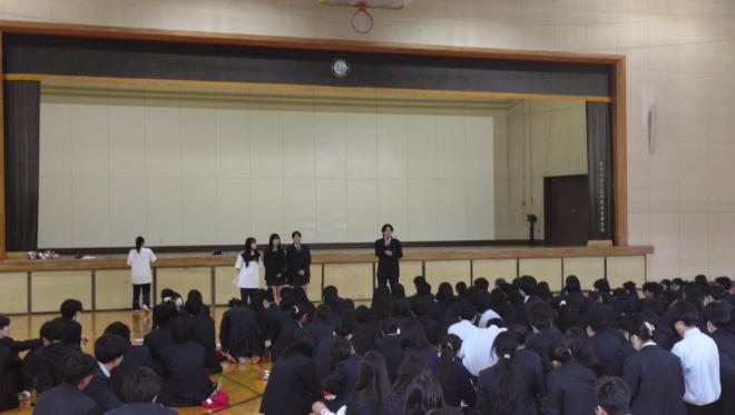 R8結団式1